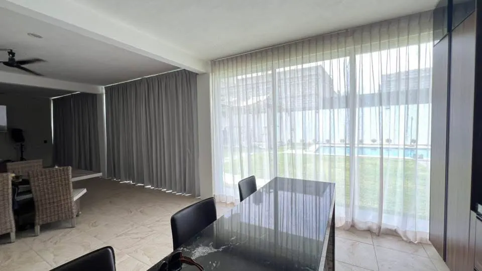Cortinas instaladas en área social